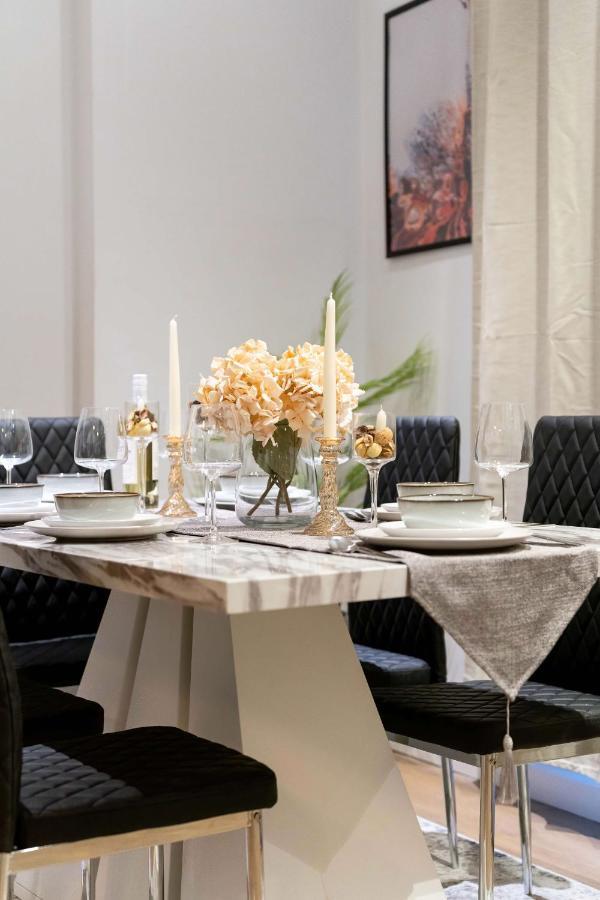Stunning Camden House With Private Terrace & Free Parking Londra